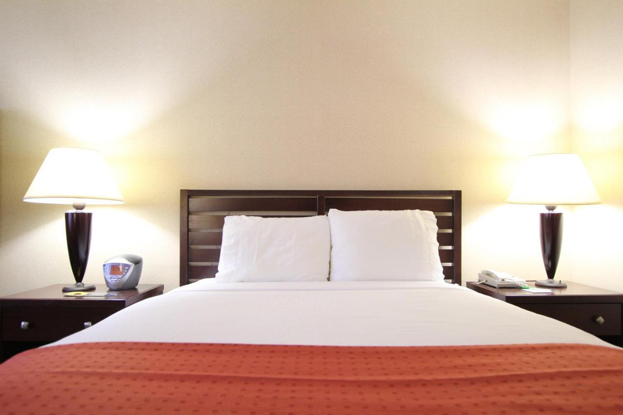 Ramada By Wyndham Minneapolis Airport - איגן מראה חיצוני תמונה